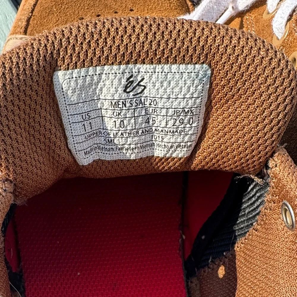 éS Brown Suede Sneakers - Picture 2 of 7